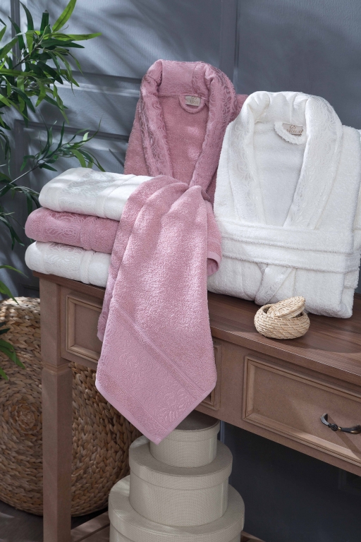 SARRA HOME ESRA AİLE BORNOZ SETİ