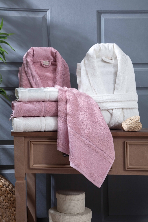 SARRA HOME ESRA AİLE BORNOZ SETİ