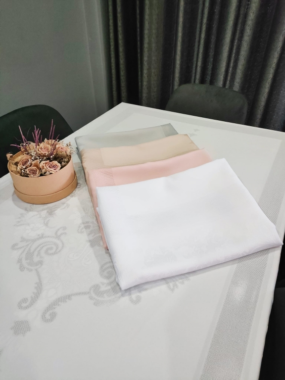 SARRA 160x220 DAMASK MASA ÖRTÜSÜ