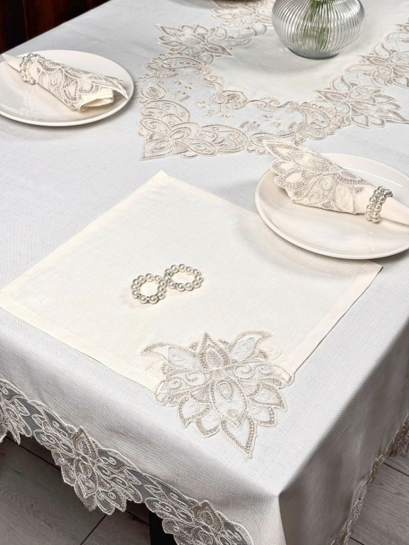 SARRA 26 PARÇA FRANSIZ GÜPÜRLÜ YEMEK TAKIMI