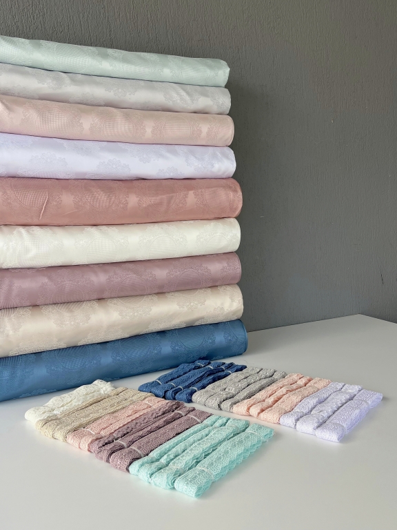 MİRAY MASA ÖRTÜSÜ - TAÇ