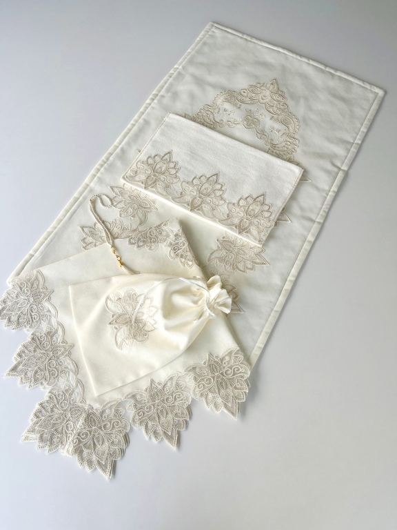 SARRA 5 PARÇA FRANSIZ GÜPÜRLÜ SECCADE SETİ