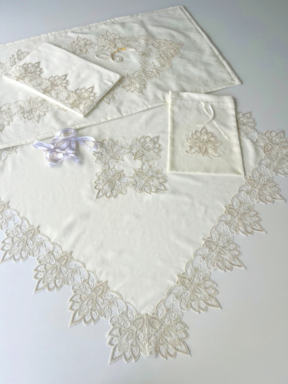 SARRA 5 PARÇA FRANSIZ GÜPÜRLÜ SECCADE SETİ