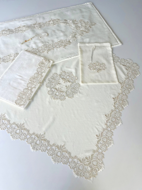 SARRA 5 PARÇA FRANSIZ GÜPÜRLÜ SECCADE SETİ