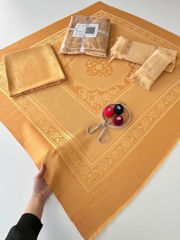 SARRA 4'LÜ SAÇAKLI BOHÇA SETİ