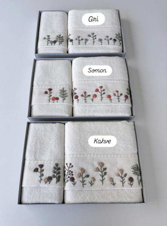 SARRA KAPAMA 2'Lİ ROKOKO NAKIŞLI HAVLU - LAVANTA