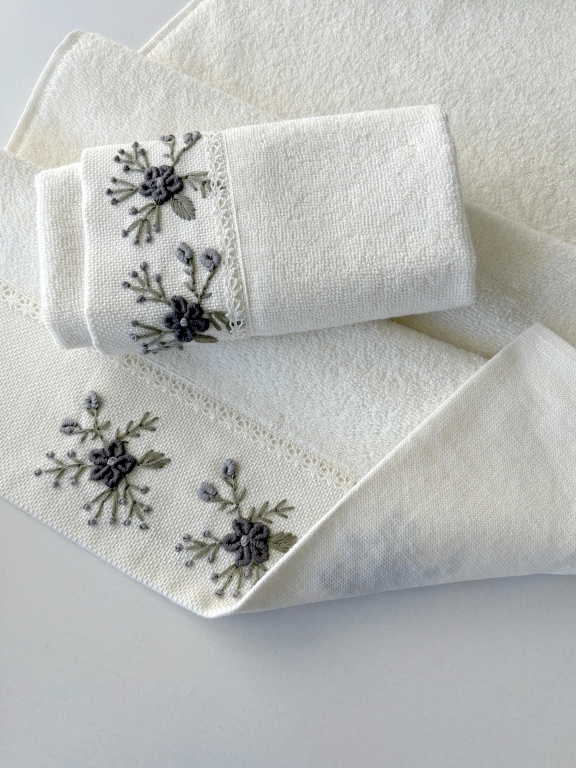 SARRA KAPAMA 2'Lİ ROKOKO NAKIŞLI HAVLU - SAKURA