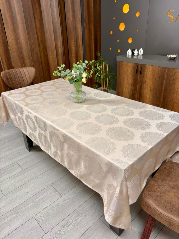 MİRAY HAZIR MASA ÖRTÜSÜ - TAÇ