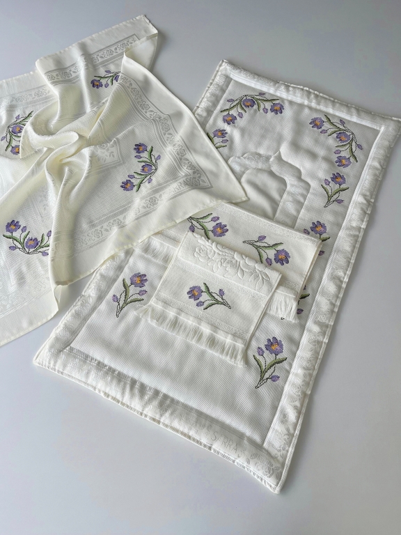 SARRA NAKIŞLI HAZIR 4'LÜ BOHÇA SETİ