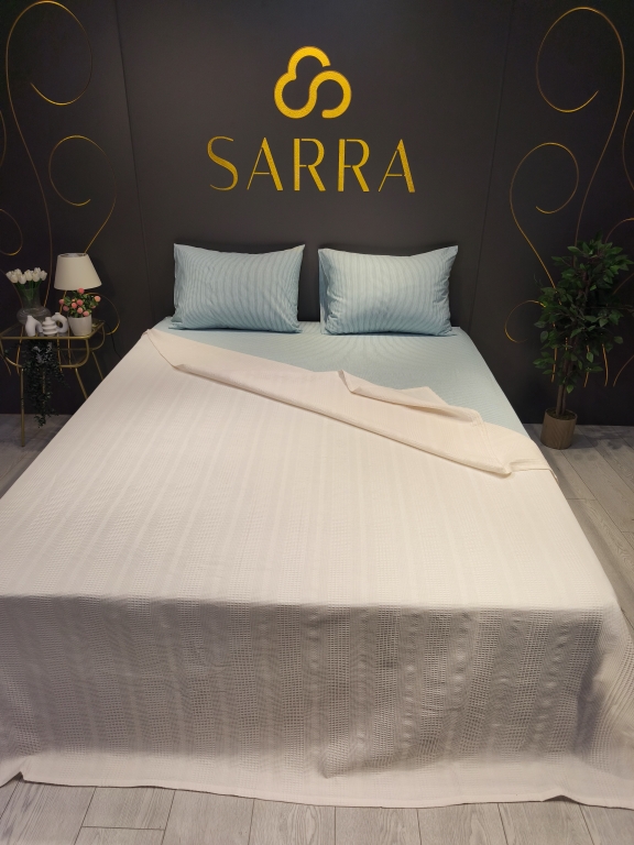 SARRA ÇİFT KİŞİLİK PETEK YATAK ÖRTÜSÜ