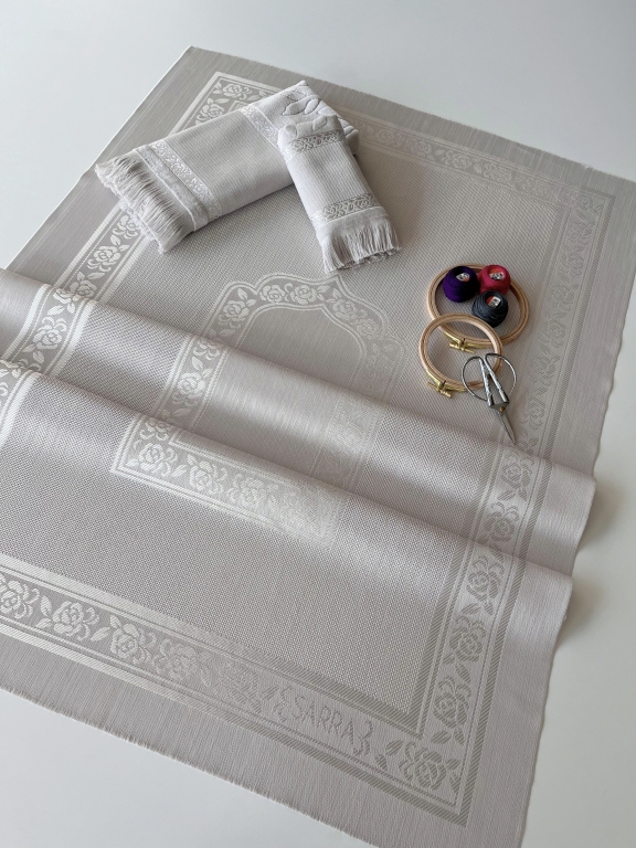 SARRA 3'LÜ SAÇAKLI SECCADE SETİ