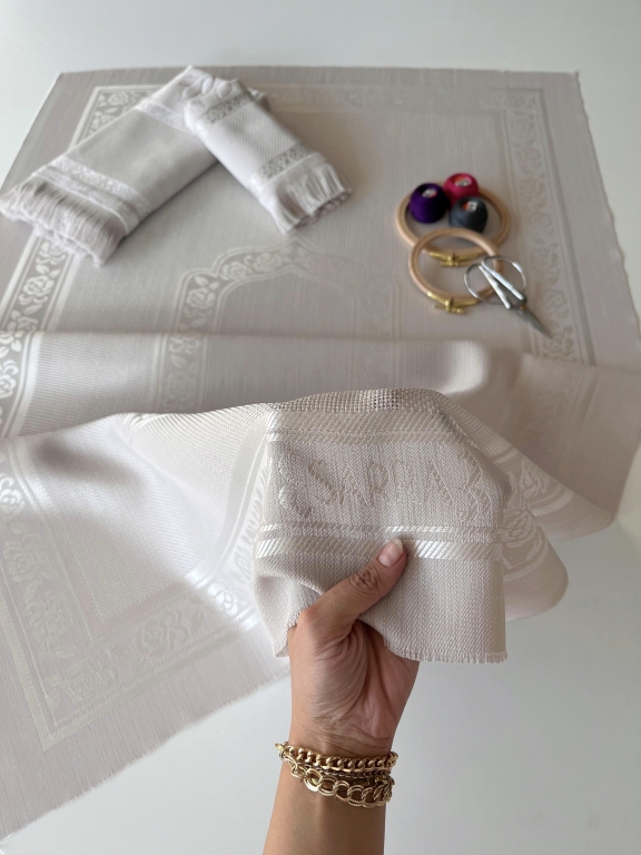 SARRA 3'LÜ SAÇAKLI SECCADE SETİ