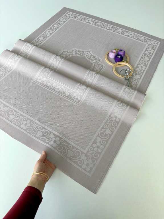 SARRA KAMPANYALI ÇİÇEK SECCADE