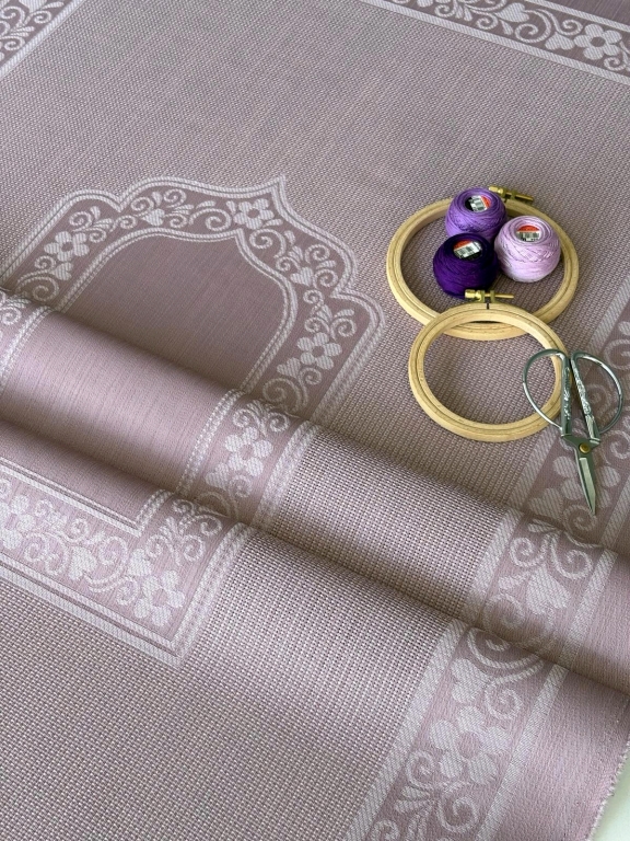 SARRA KAMPANYALI ÇİÇEK SECCADE